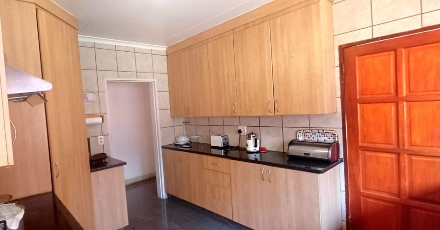 3 Bedroom Property for Sale in Lindhaven Gauteng