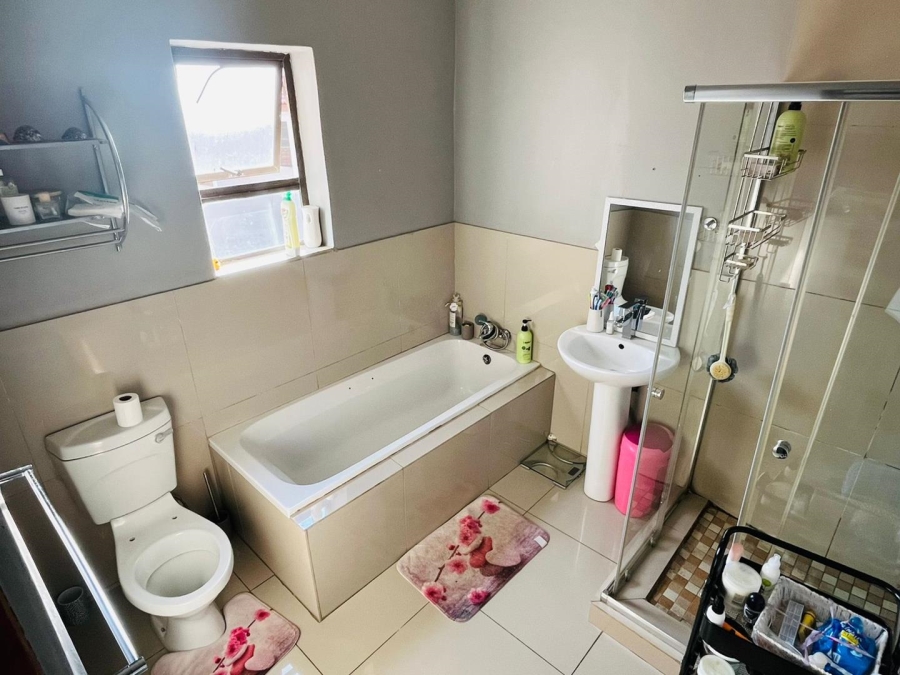 0 Bedroom Property for Sale in Savannah Country Estate Gauteng