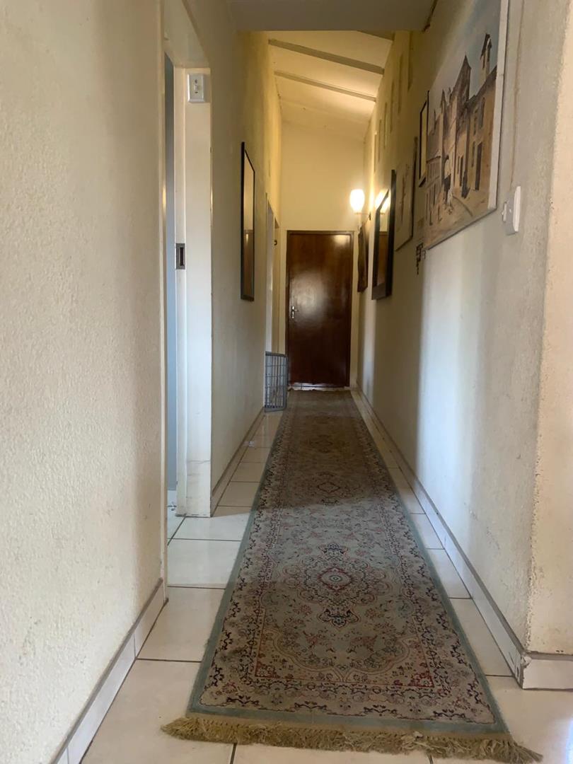 4 Bedroom Property for Sale in Bonaero Park Gauteng