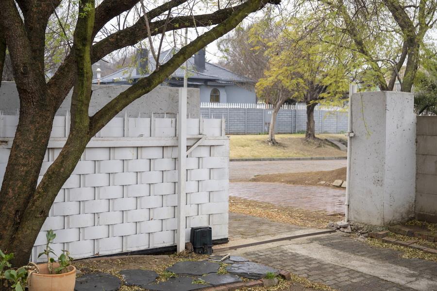 3 Bedroom Property for Sale in Plantation Gauteng