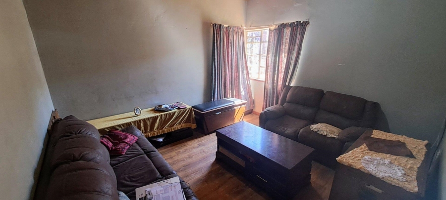 3 Bedroom Property for Sale in Mountain View Gauteng