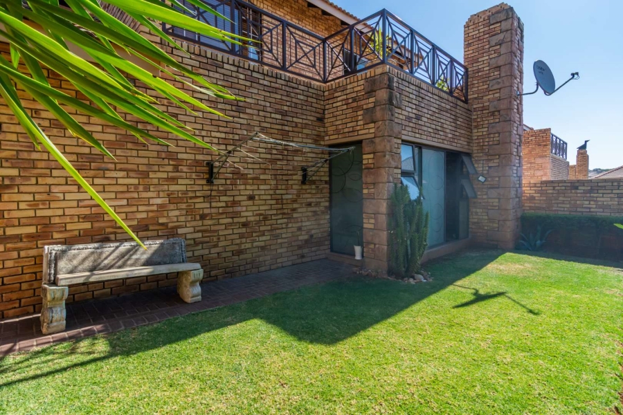 3 Bedroom Property for Sale in Willowbrook Gauteng