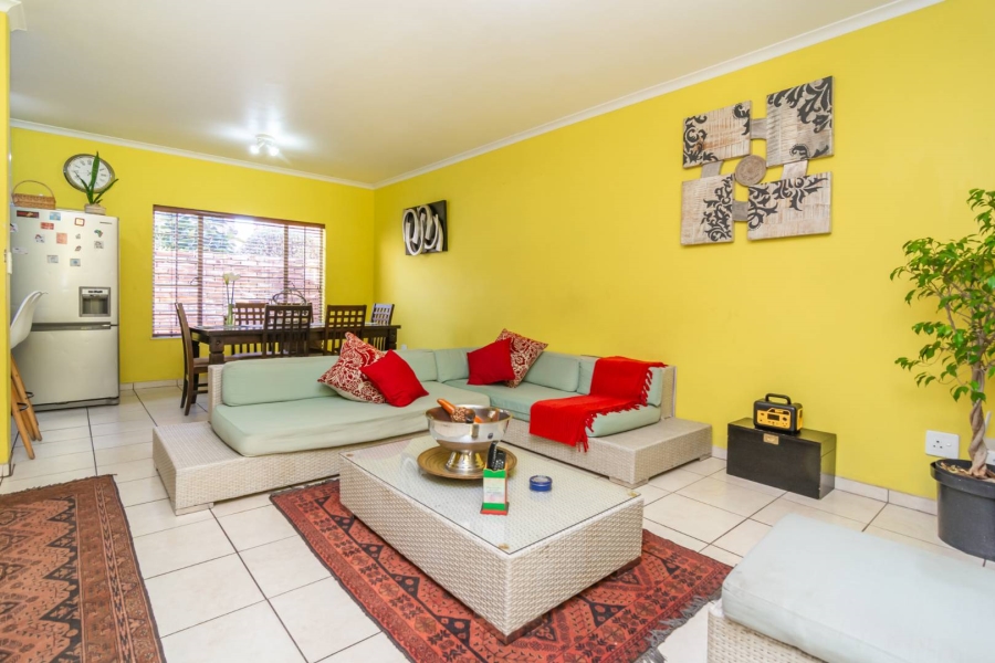 3 Bedroom Property for Sale in Willowbrook Gauteng