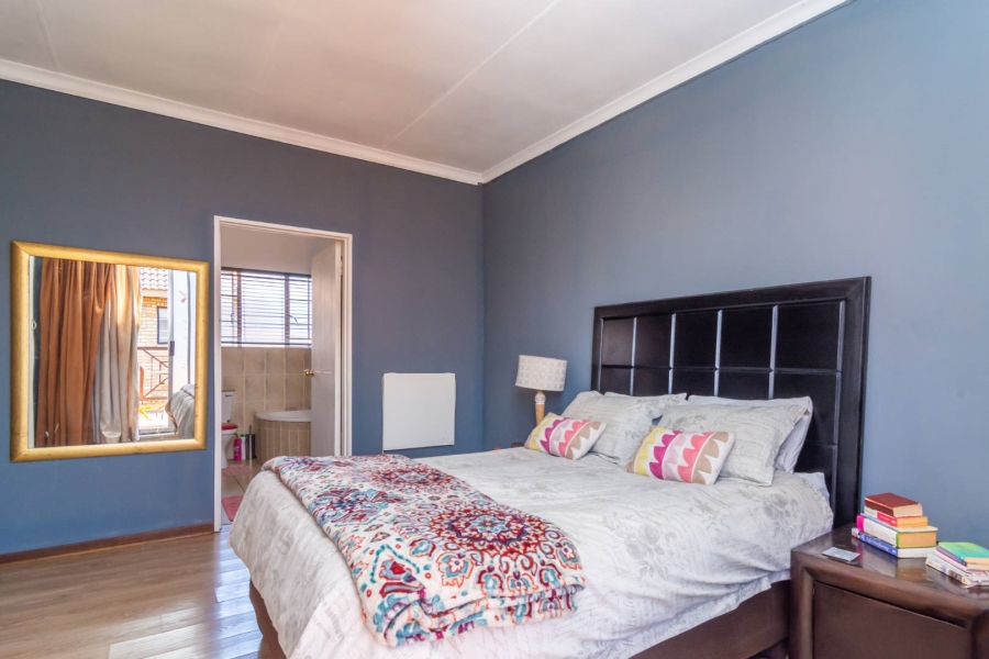 3 Bedroom Property for Sale in Willowbrook Gauteng