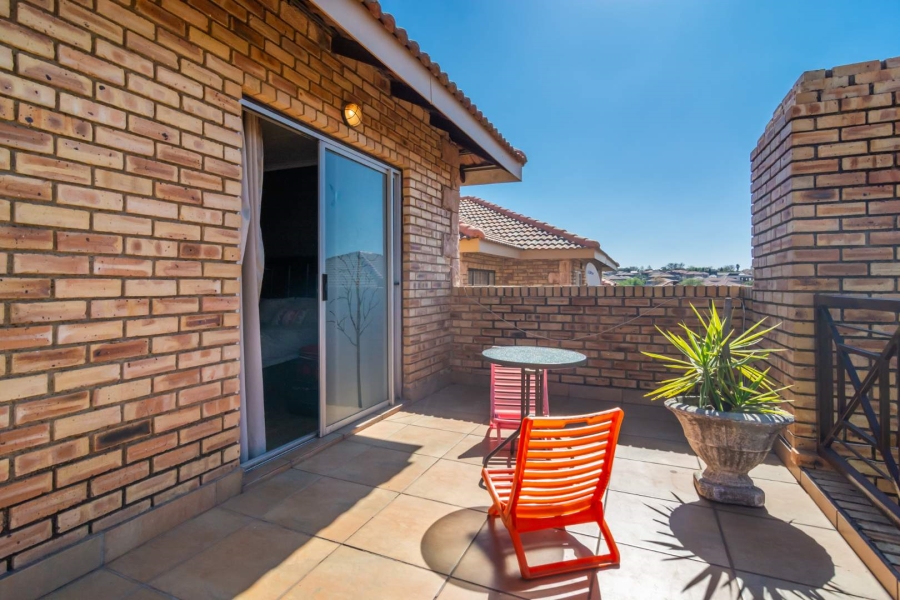 3 Bedroom Property for Sale in Willowbrook Gauteng