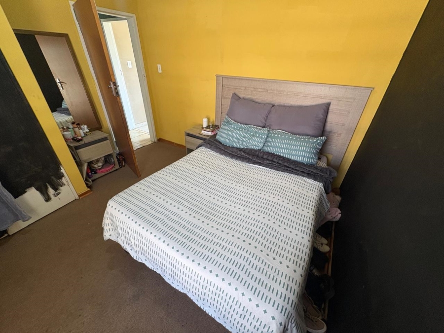 5 Bedroom Property for Sale in Witpoortjie Gauteng