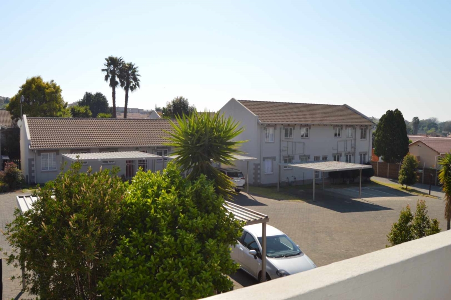 2 Bedroom Property for Sale in Meyersdal Gauteng