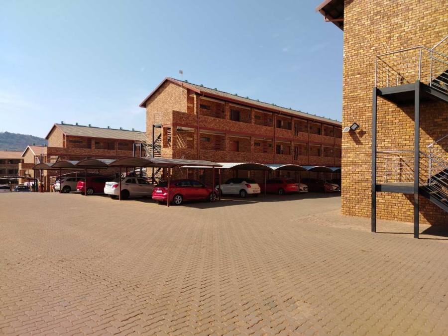2 Bedroom Property for Sale in Lotus Gardens Gauteng