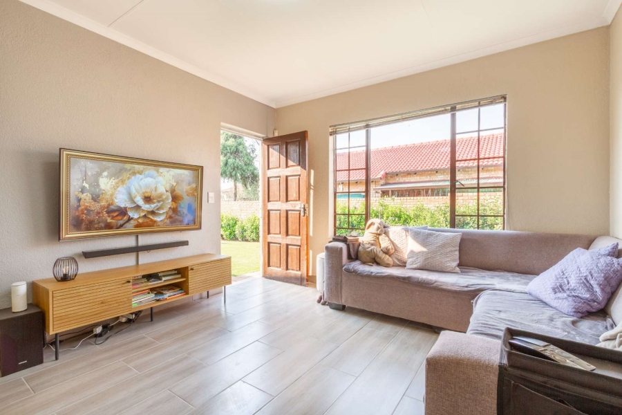 3 Bedroom Property for Sale in Equestria Gauteng