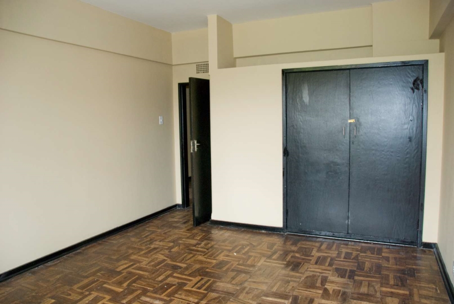 To Let 2 Bedroom Property for Rent in Hillbrow Gauteng