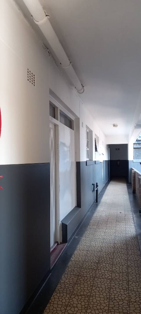 To Let 2 Bedroom Property for Rent in Hillbrow Gauteng