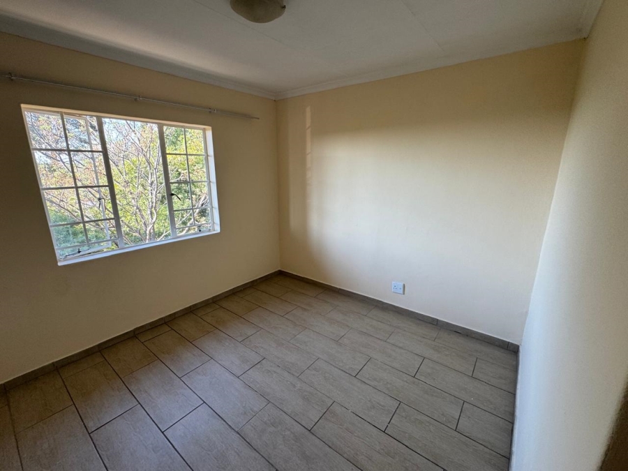 To Let 2 Bedroom Property for Rent in Noordwyk Gauteng