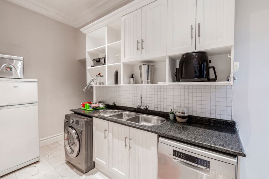 3 Bedroom Property for Sale in Cedar Lakes Gauteng