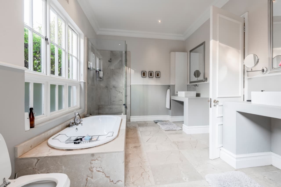 3 Bedroom Property for Sale in Cedar Lakes Gauteng