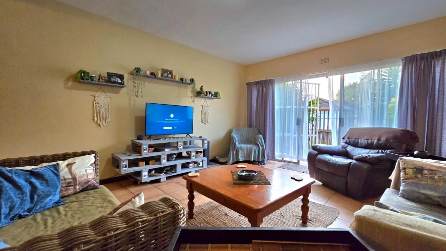 To Let 2 Bedroom Property for Rent in Randhart Gauteng