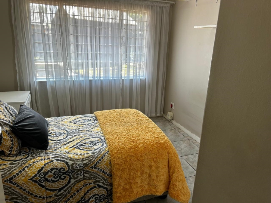 3 Bedroom Property for Sale in Brackendowns Gauteng