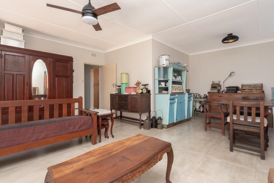 3 Bedroom Property for Sale in Verwoerdpark Gauteng