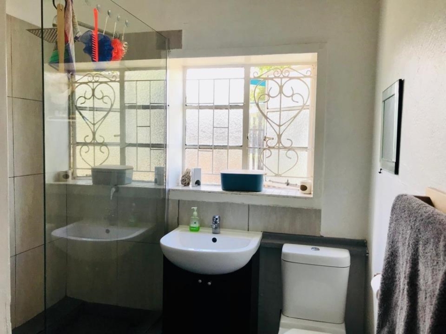 3 Bedroom Property for Sale in Roseacres Gauteng