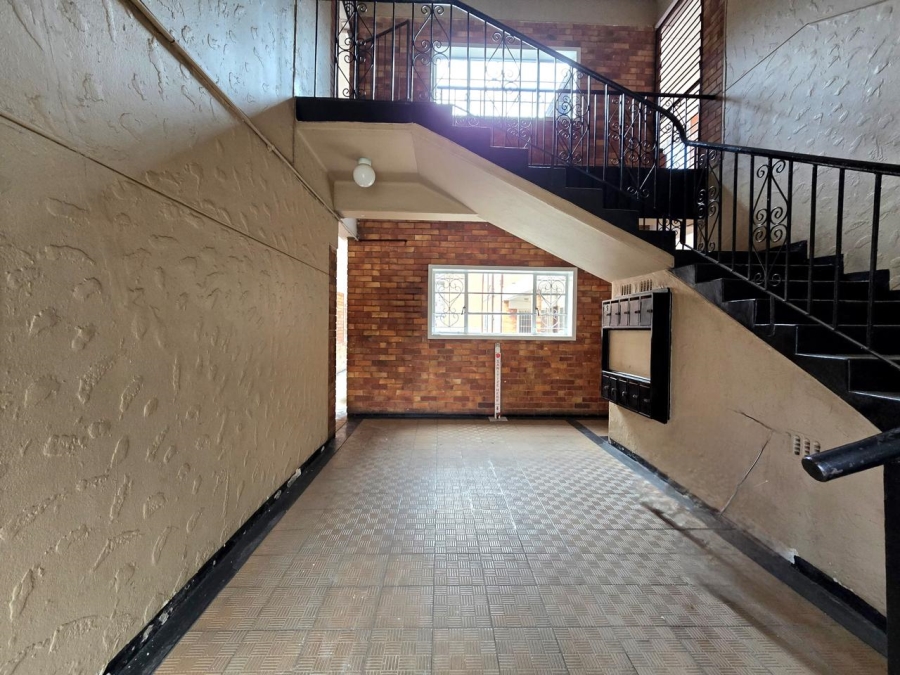 3 Bedroom Property for Sale in Roseacres Gauteng