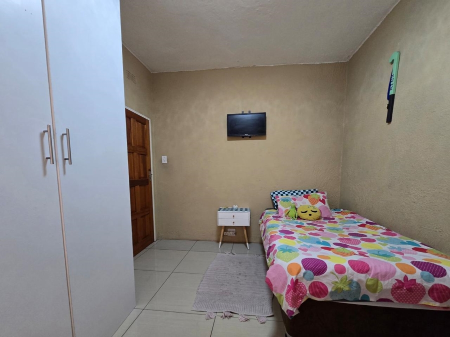 3 Bedroom Property for Sale in Roseacres Gauteng
