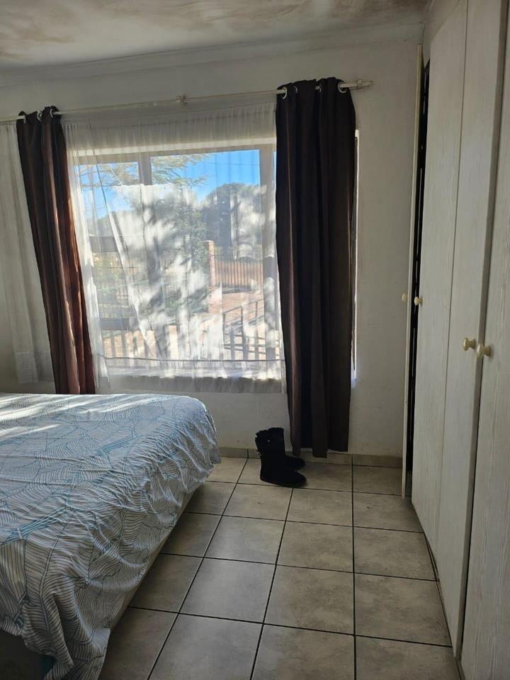 2 Bedroom Property for Sale in South Crest Gauteng