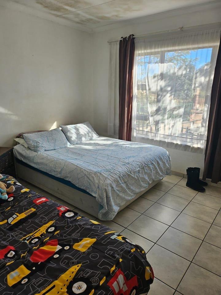 2 Bedroom Property for Sale in South Crest Gauteng
