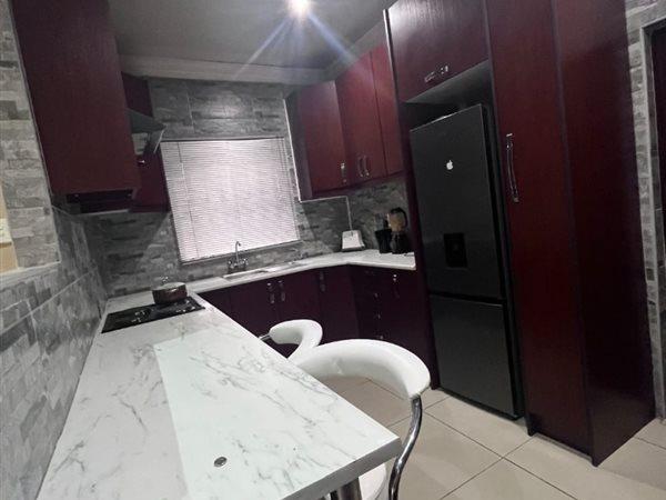3 Bedroom Property for Sale in Roodekop Gauteng