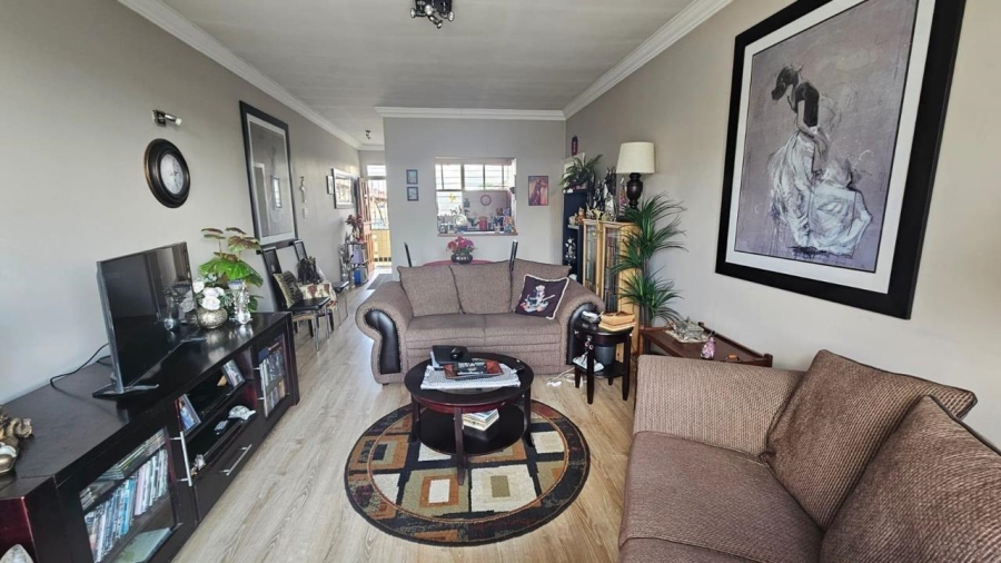 2 Bedroom Property for Sale in New Redruth Gauteng
