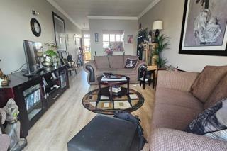 2 Bedroom Property for Sale in New Redruth Gauteng