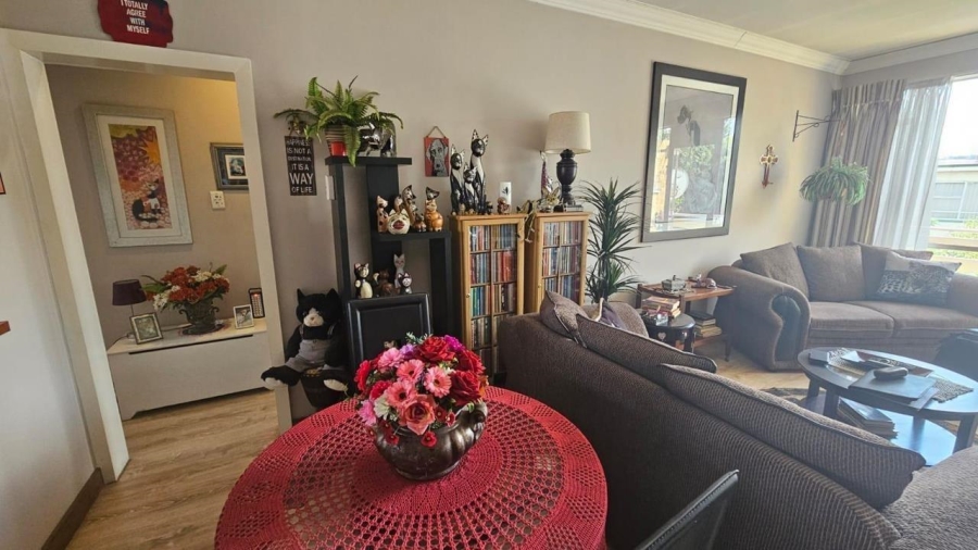 2 Bedroom Property for Sale in New Redruth Gauteng