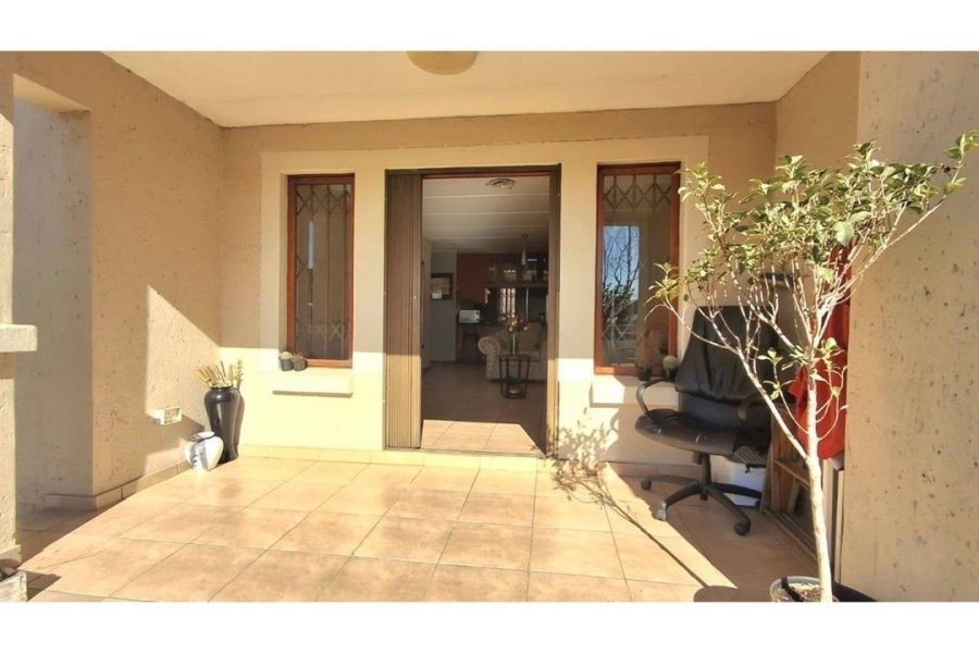 2 Bedroom Property for Sale in Meyersdal Gauteng