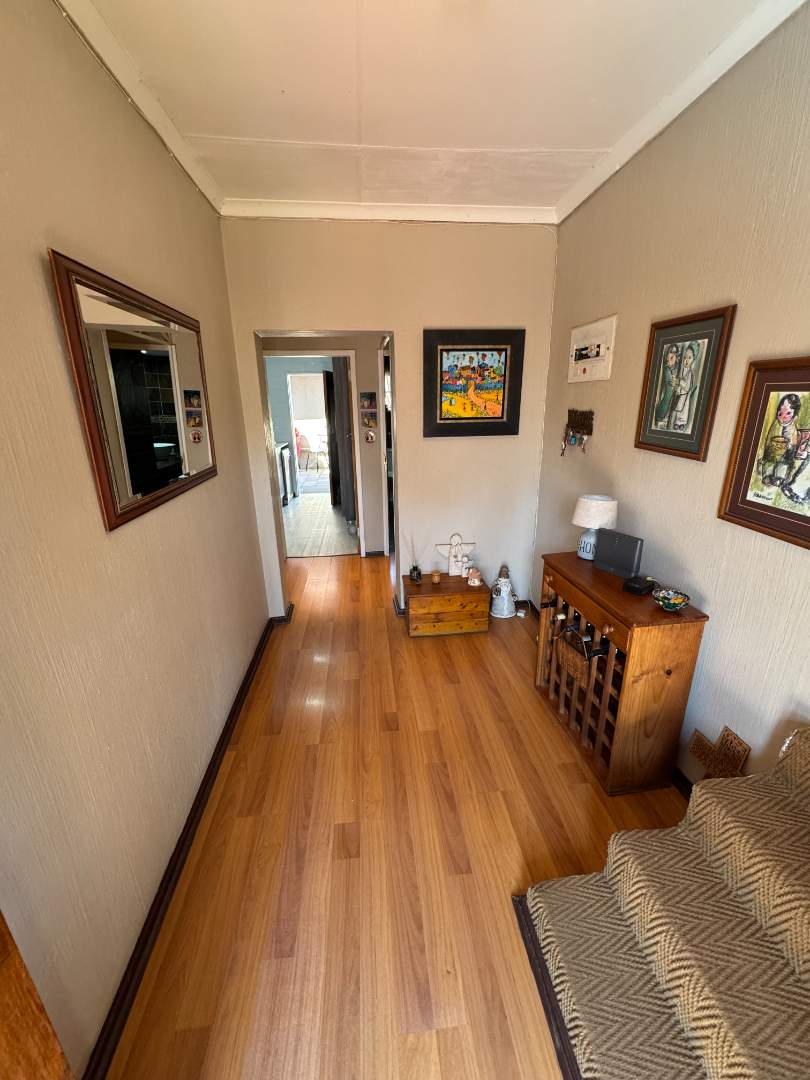 4 Bedroom Property for Sale in Brackendowns Gauteng
