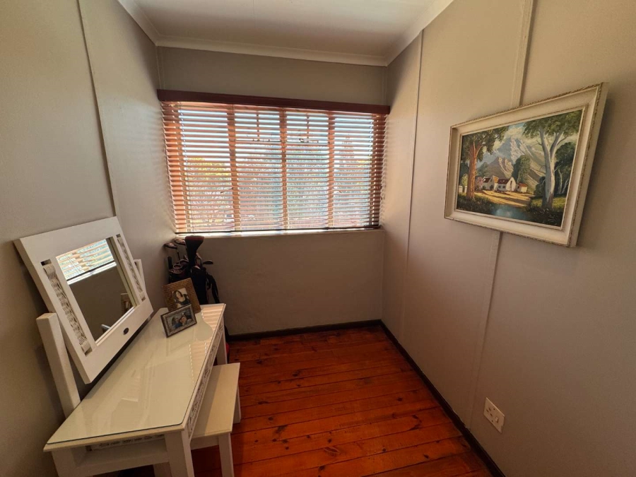 4 Bedroom Property for Sale in Brackendowns Gauteng