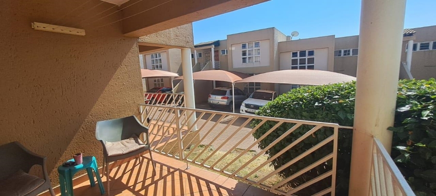 1 Bedroom Property for Sale in Mondeor Gauteng