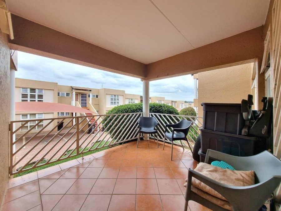 1 Bedroom Property for Sale in Mondeor Gauteng