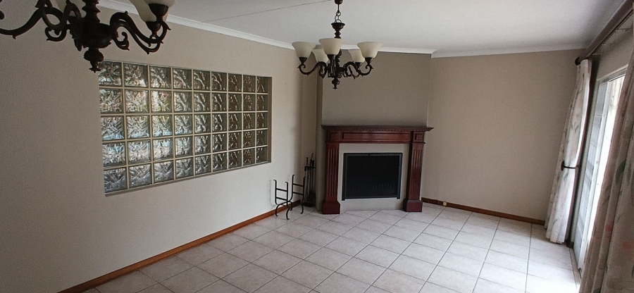 4 Bedroom Property for Sale in Sunward Park Gauteng