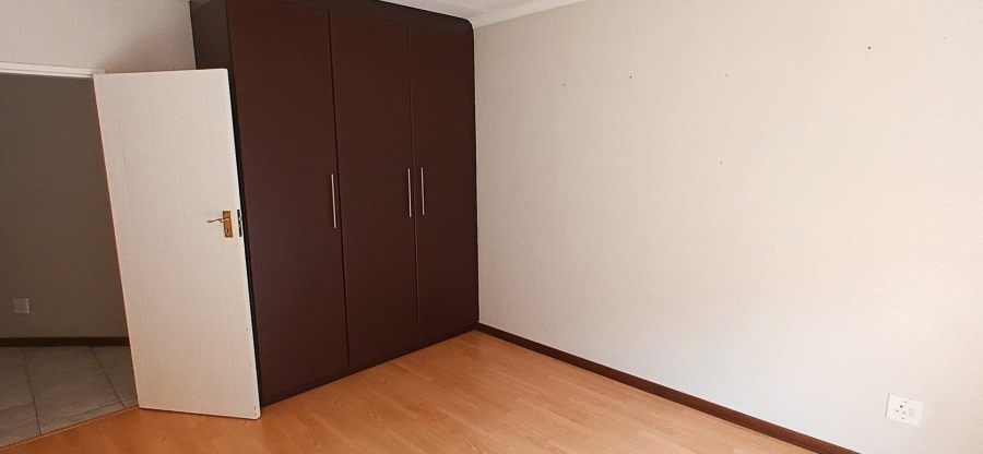 4 Bedroom Property for Sale in Sunward Park Gauteng