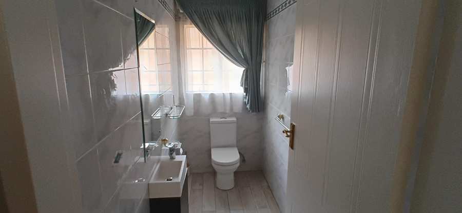 4 Bedroom Property for Sale in Sunward Park Gauteng