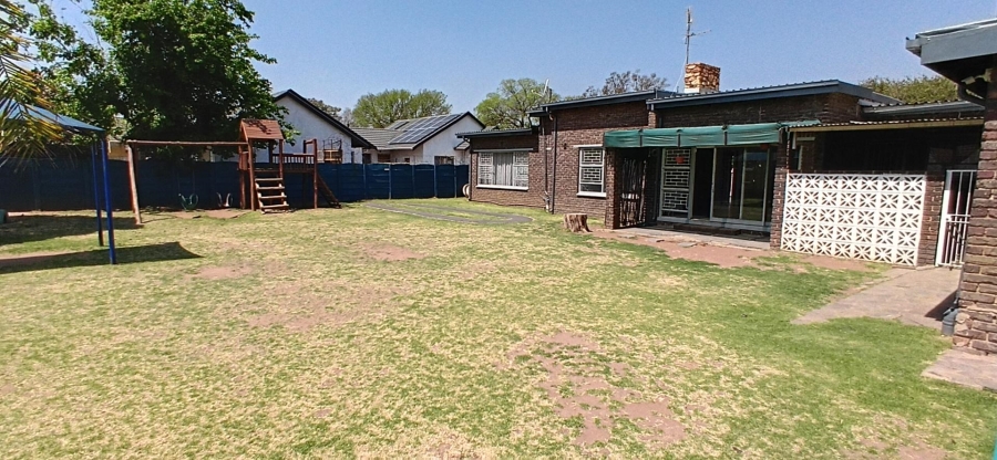 3 Bedroom Property for Sale in Parkrand Gauteng