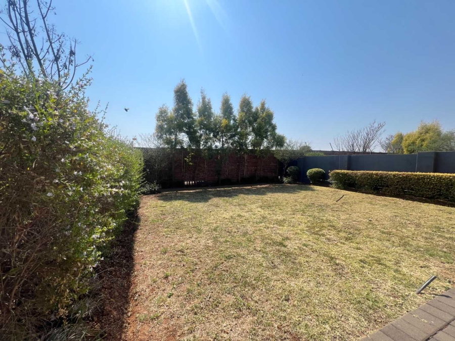 To Let 3 Bedroom Property for Rent in Zambezi Manor Lifestyle Estate Gauteng
