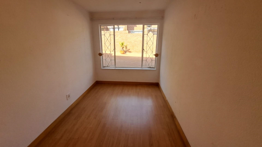 To Let 2 Bedroom Property for Rent in Ferndale Gauteng