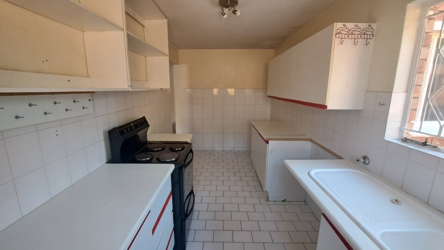 To Let 2 Bedroom Property for Rent in Ferndale Gauteng