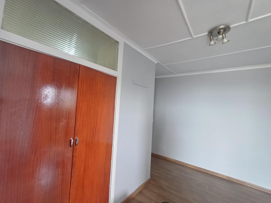 To Let 1 Bedroom Property for Rent in Ferndale Gauteng