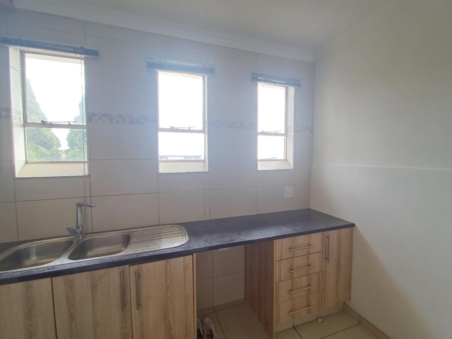 To Let 1 Bedroom Property for Rent in Ferndale Gauteng