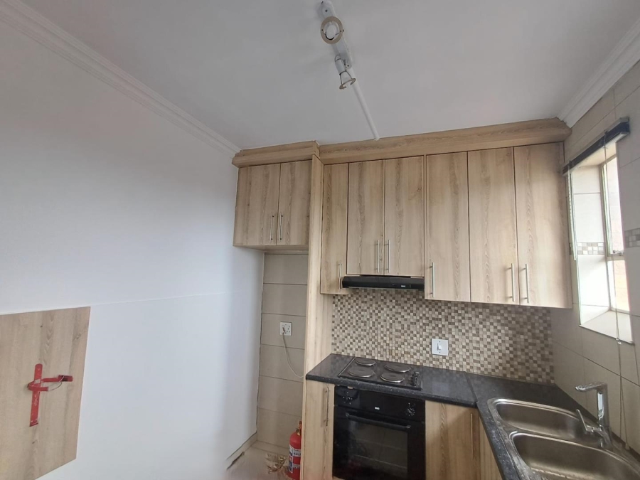 To Let 1 Bedroom Property for Rent in Ferndale Gauteng
