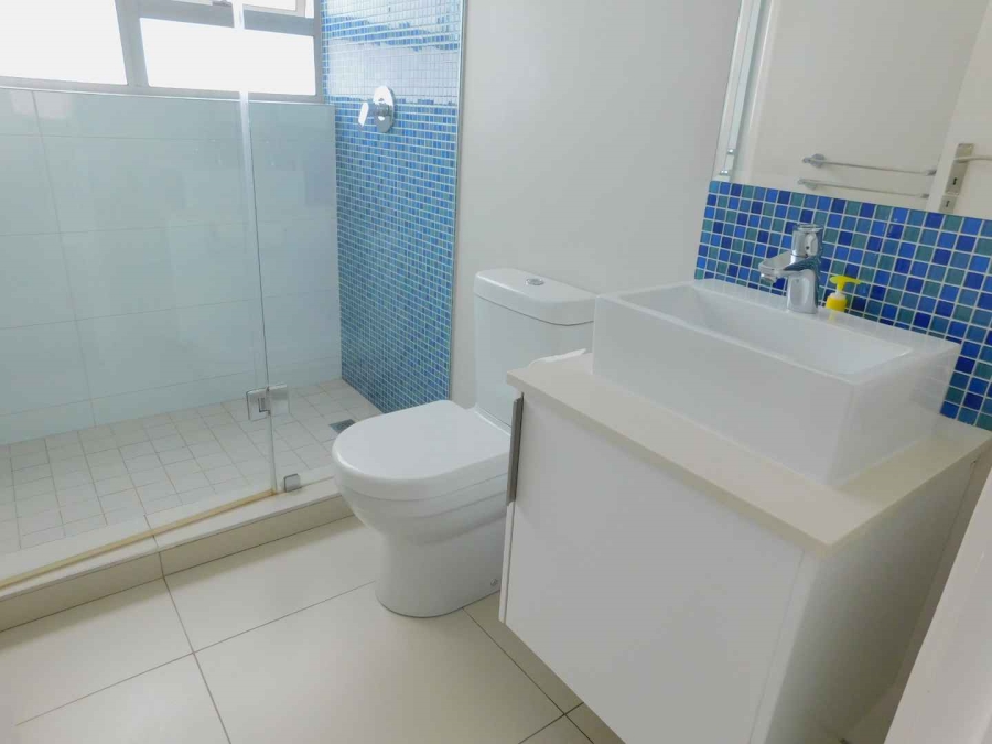 To Let 4 Bedroom Property for Rent in Bryanston Gauteng