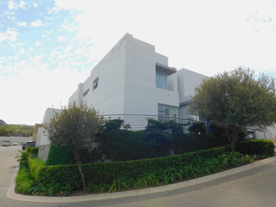 To Let 4 Bedroom Property for Rent in Bryanston Gauteng