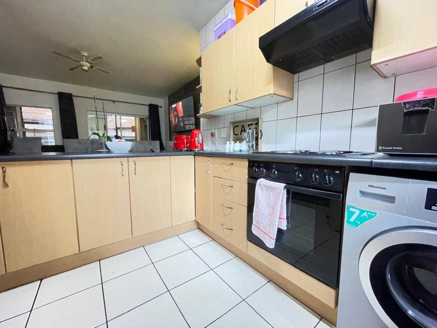 2 Bedroom Property for Sale in Van Dyk Park Gauteng