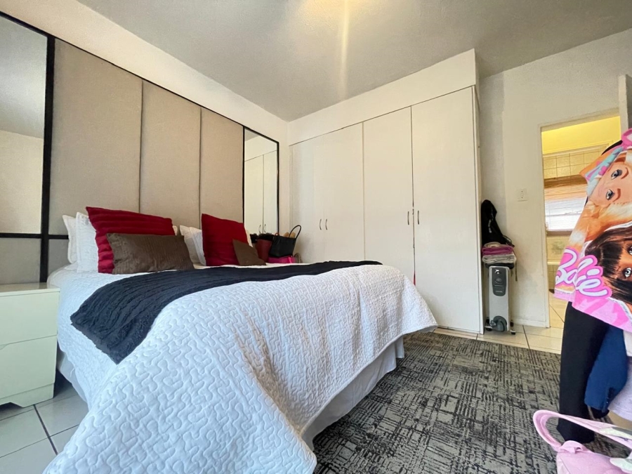 2 Bedroom Property for Sale in Van Dyk Park Gauteng