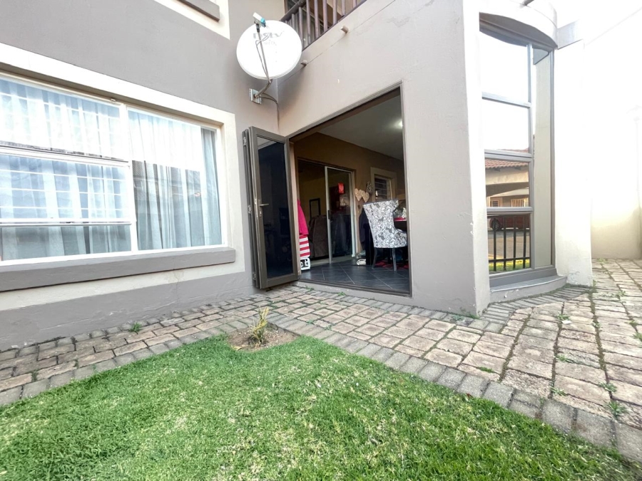 2 Bedroom Property for Sale in Van Dyk Park Gauteng